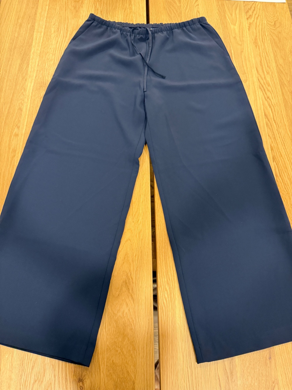 GAP Women’s Navy Wide-Leg Drawstring Waist Pants